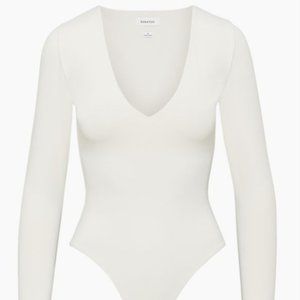 Aritzia Babaton Contour V-Neck Longsleeve Bodysuit